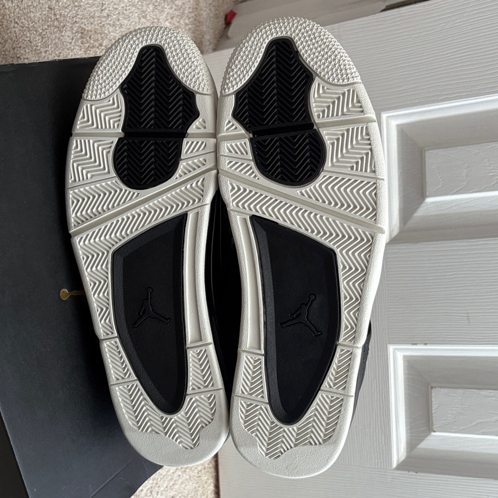 Size 13 Jordan 4 Black Pony Hair(Premium Jordan Series) - Picture 4 of 8